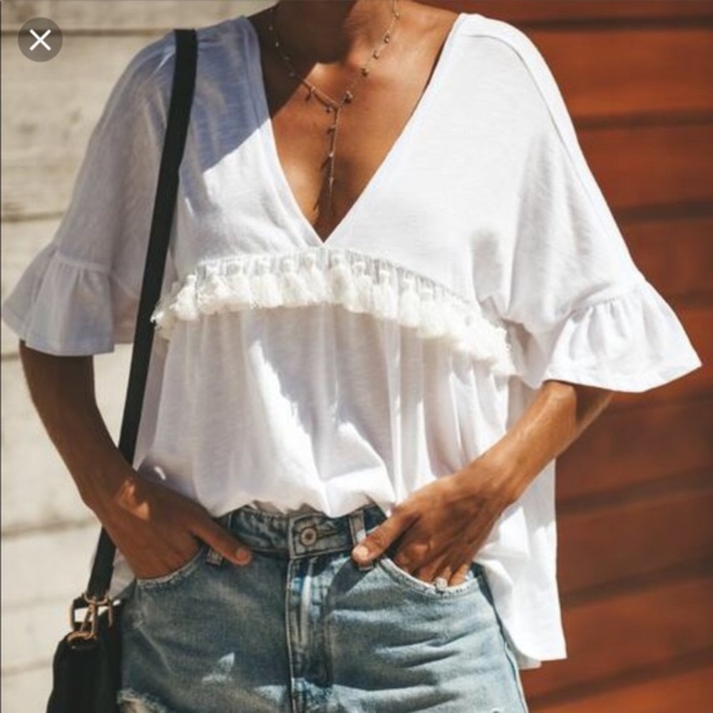 Vici white tassel tee